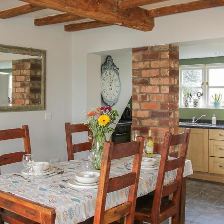 1 Royal Oak Cottages Шрусбери Экстерьер фото
